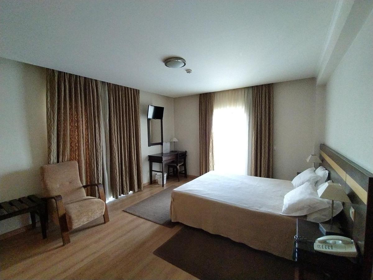 Hotel Santo Condestavel Fatima Ngoại thất bức ảnh